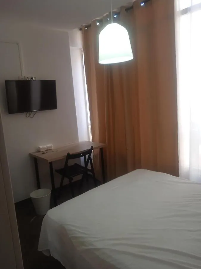 Pansiyon Fantastic Bedroom The Center City