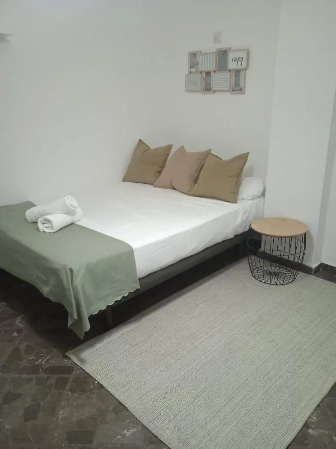 Fantastic Bedroom The Center City Pansiyon Málaga